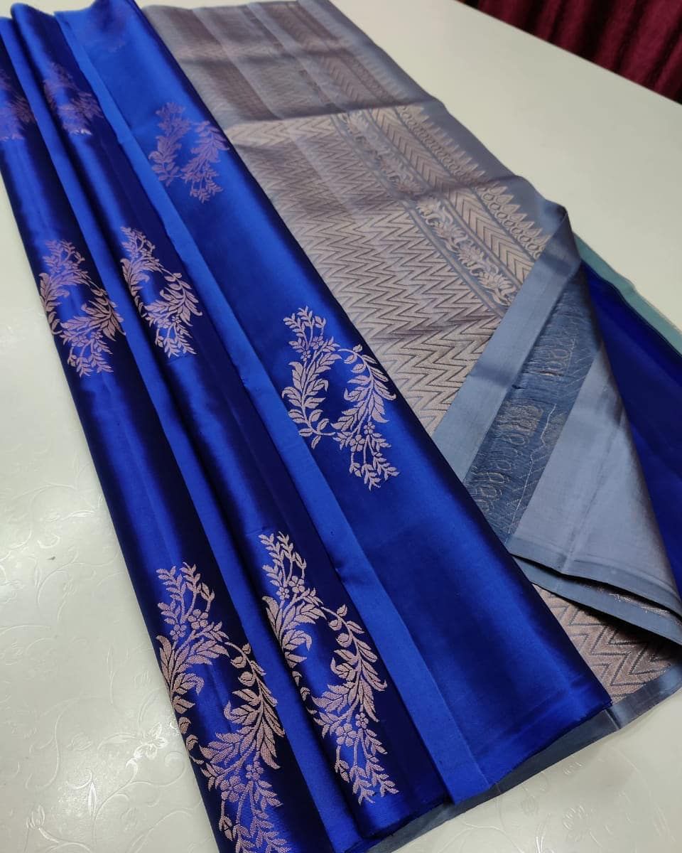 Scintilla Blue Soft Silk Saree With Engaging Blouse Piece